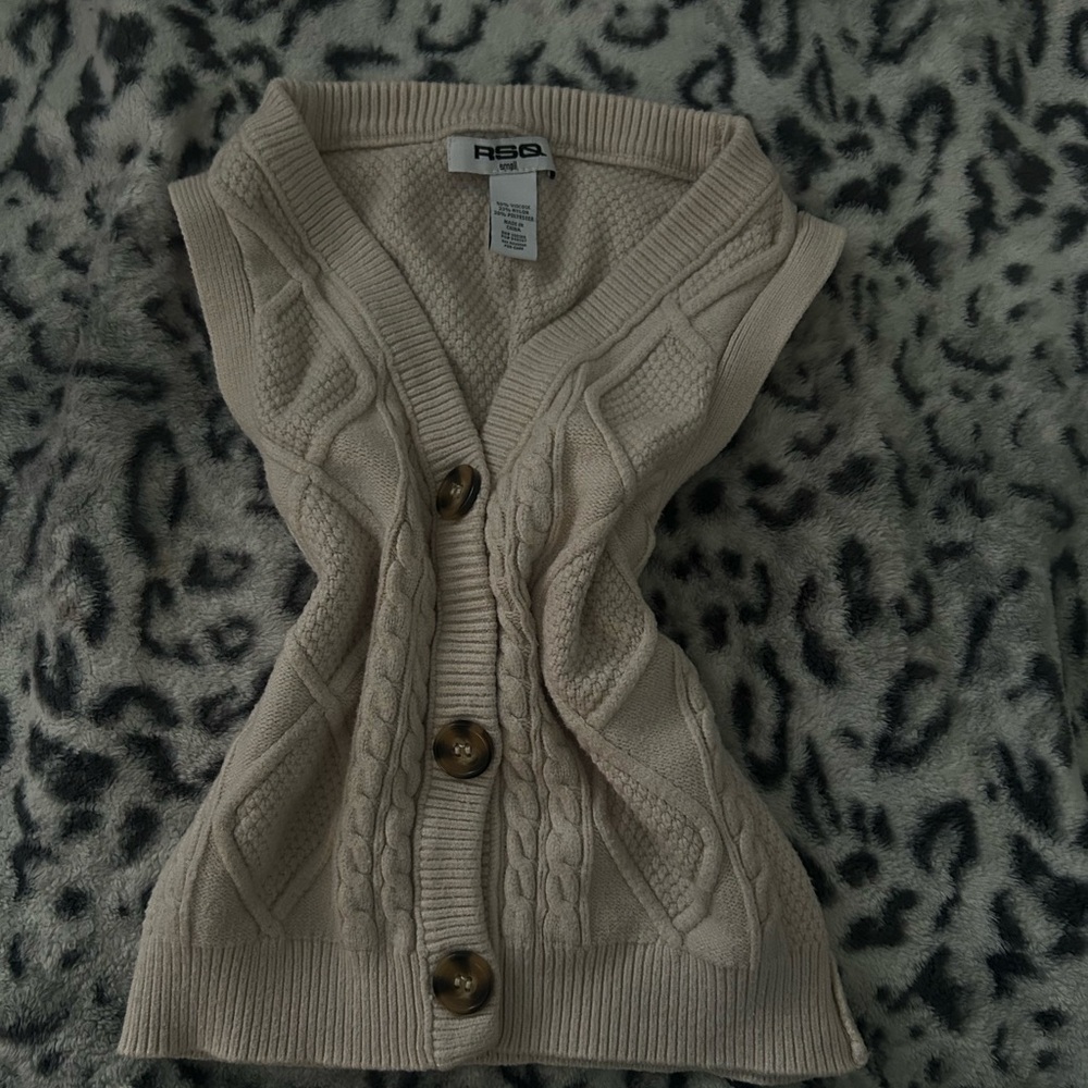 RSQ Women's Beige Cable Knit Cardigan Vest